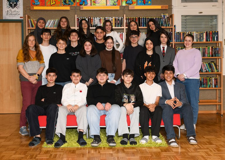 4b.jpg 